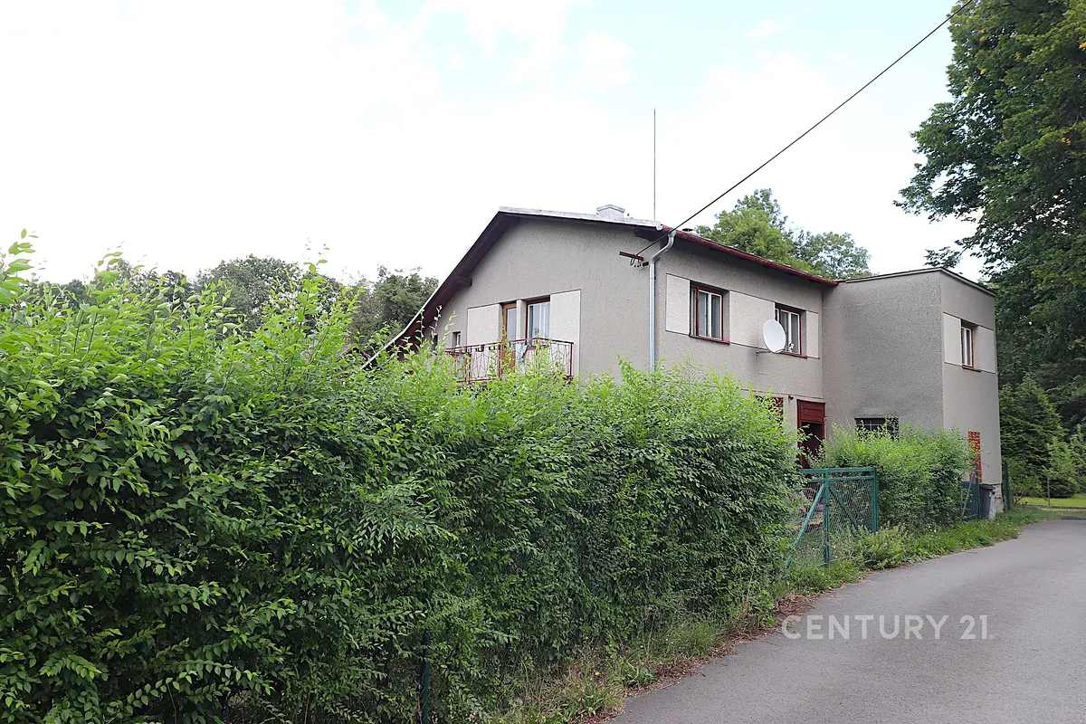 Prodej rodinného domu 138 m², pozemek 901 m²
